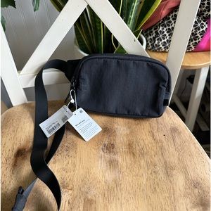 Lululemon belt bag